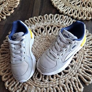 Kids Pumas💙🤍💛